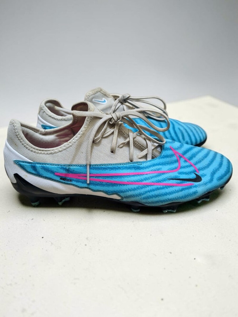Nike Phantom GX Academy FG/MG Cleats Men’s 10